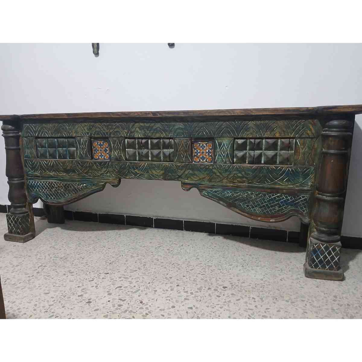 Console en bois élégante 187 x 71 x 34 cm pour un intérieur chic