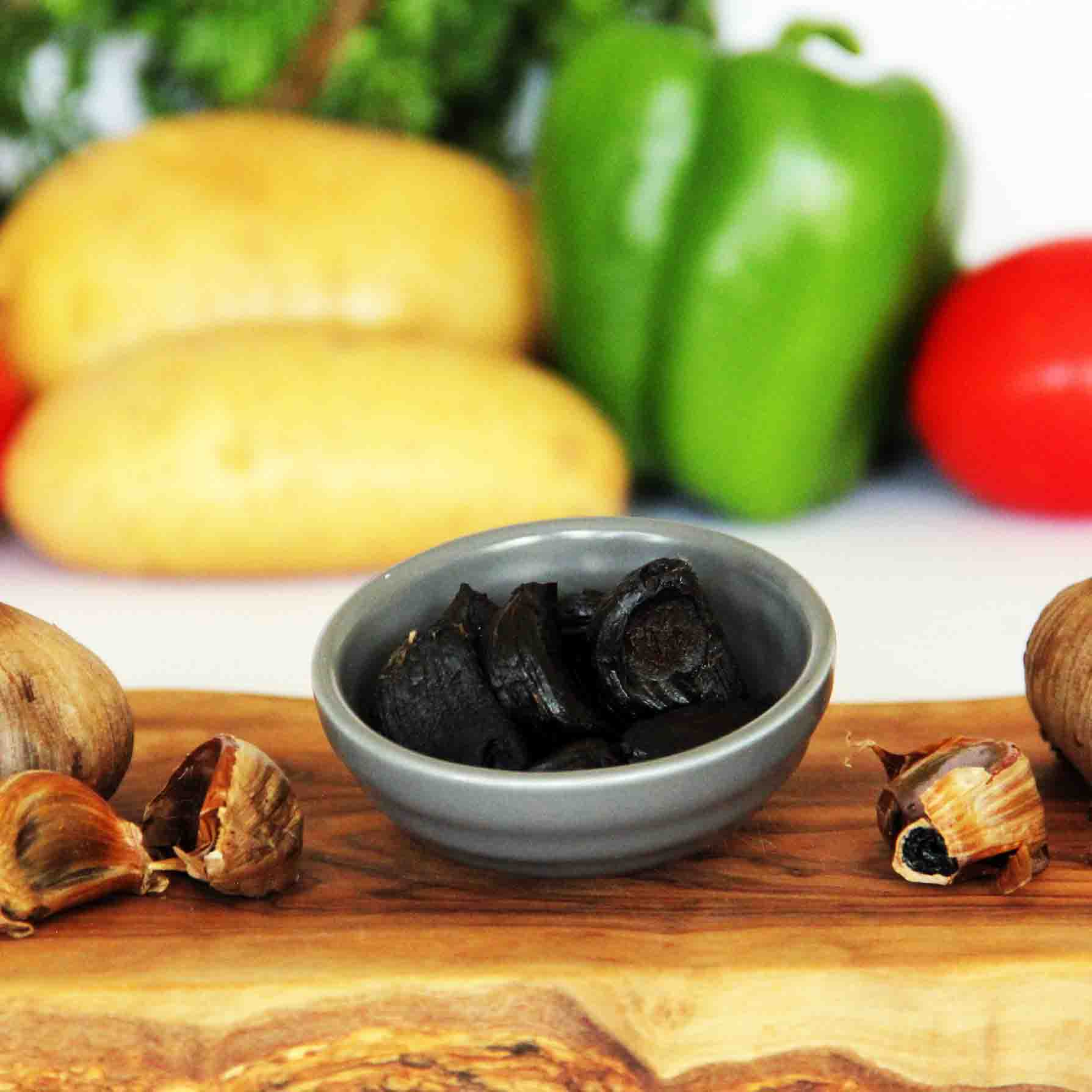 Black garlic in cloves