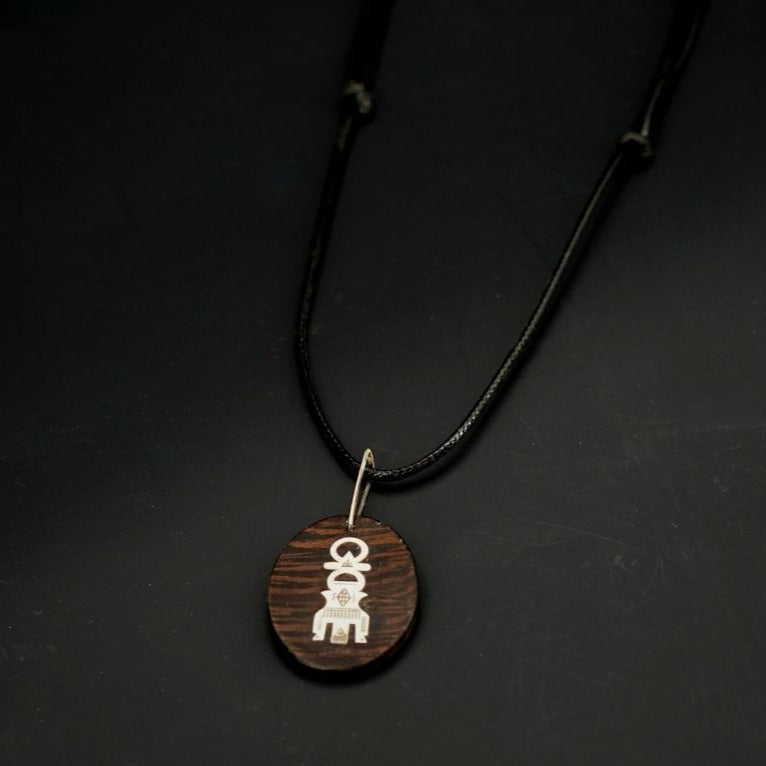 Berber necklace in wenge wood and metal