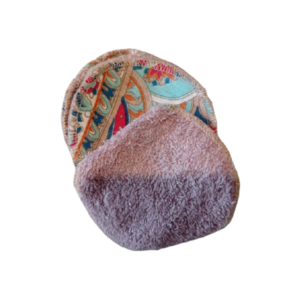 Reusable makeup remover pads