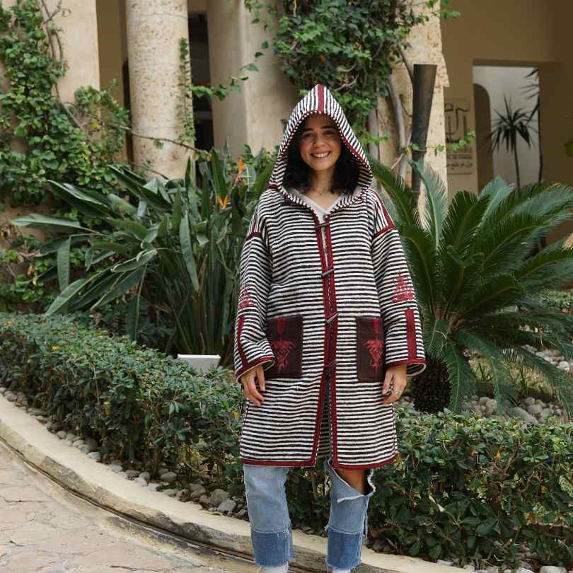 Unisex Berber jacket in 100% natural wool, Warm hooded coat, embroidered hand-woven jacket, vintage and artisanal jacket