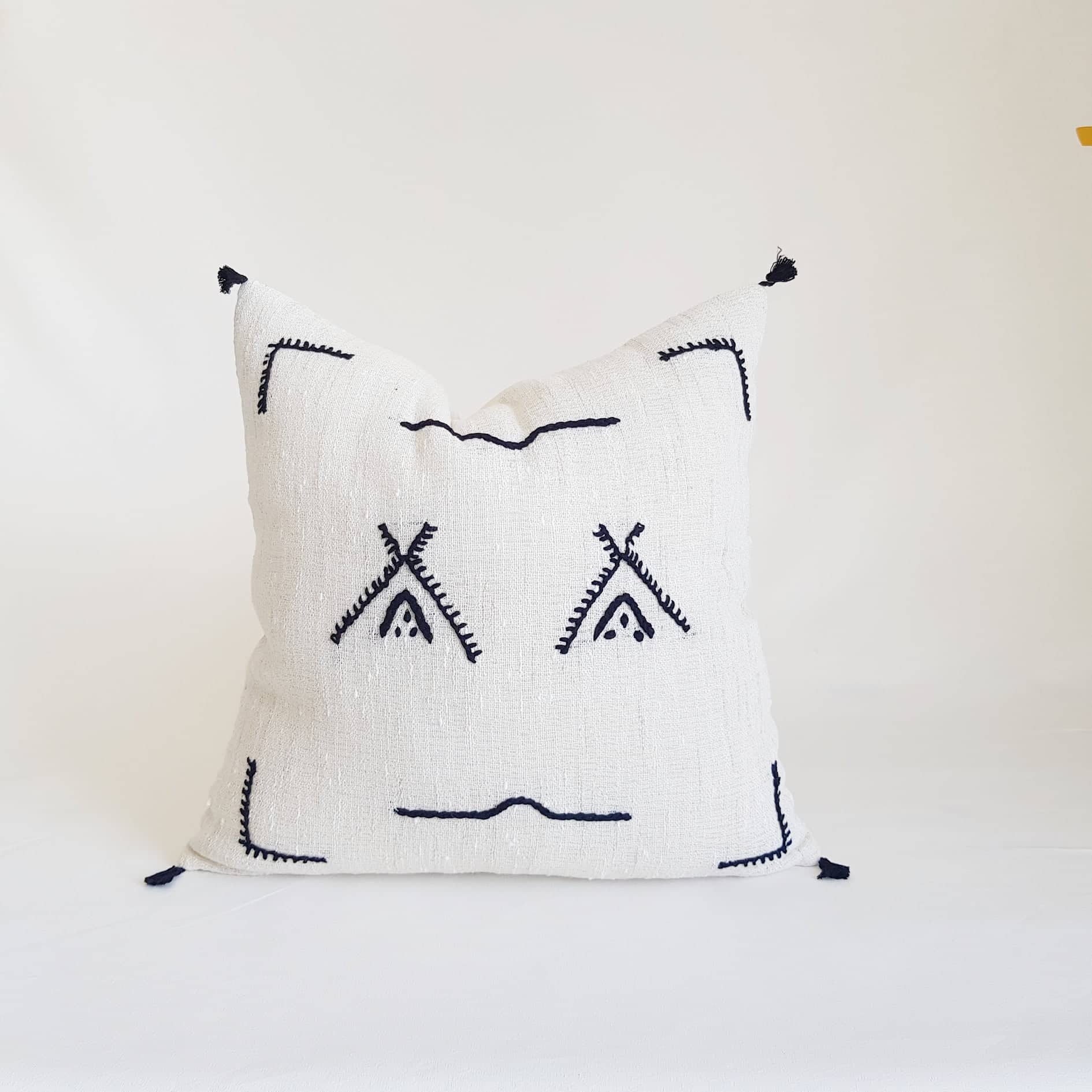 COUSSIN BERBERE " TAMARIS" - artisanat Tunisien fait main | ILEYCOM