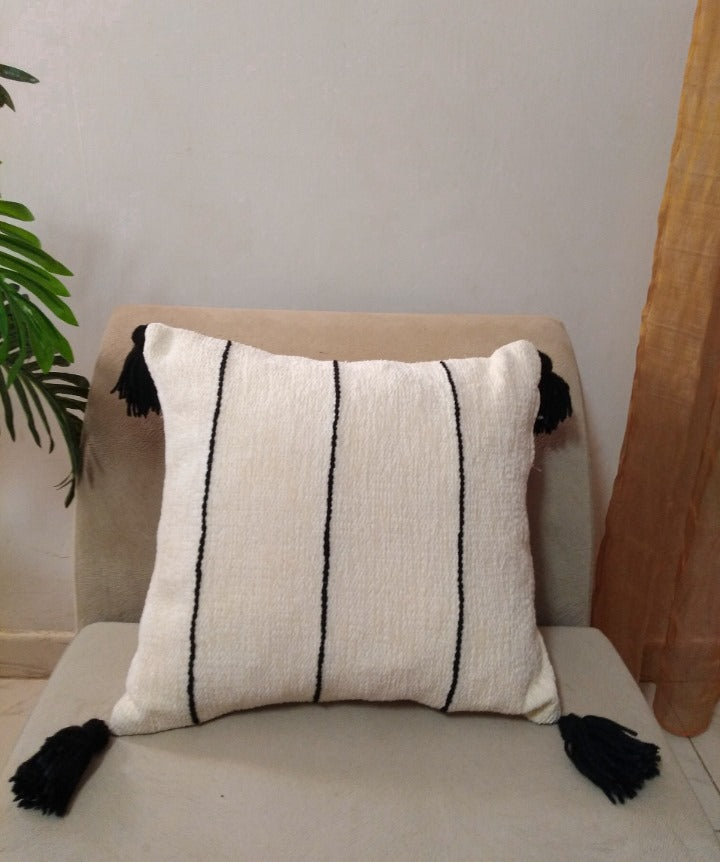 coussin rayé - artisanat Tunisien fait main | ILEYCOM