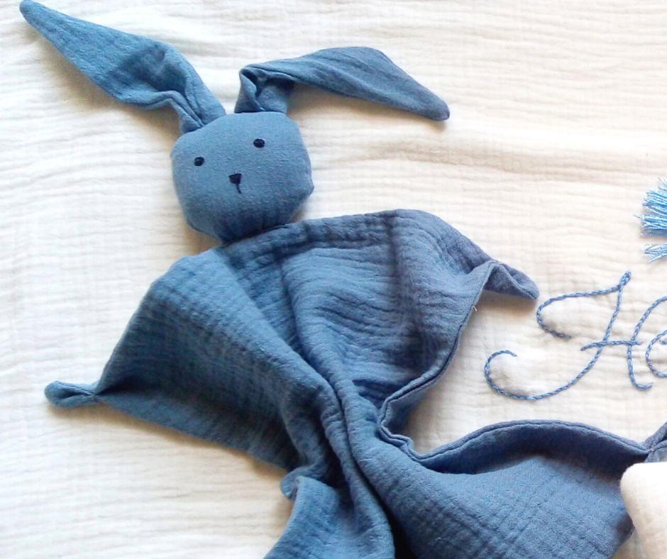 Pack Cadeau De Naissance Doudou Lapin - artisanat Tunisien fait main | ILEYCOM