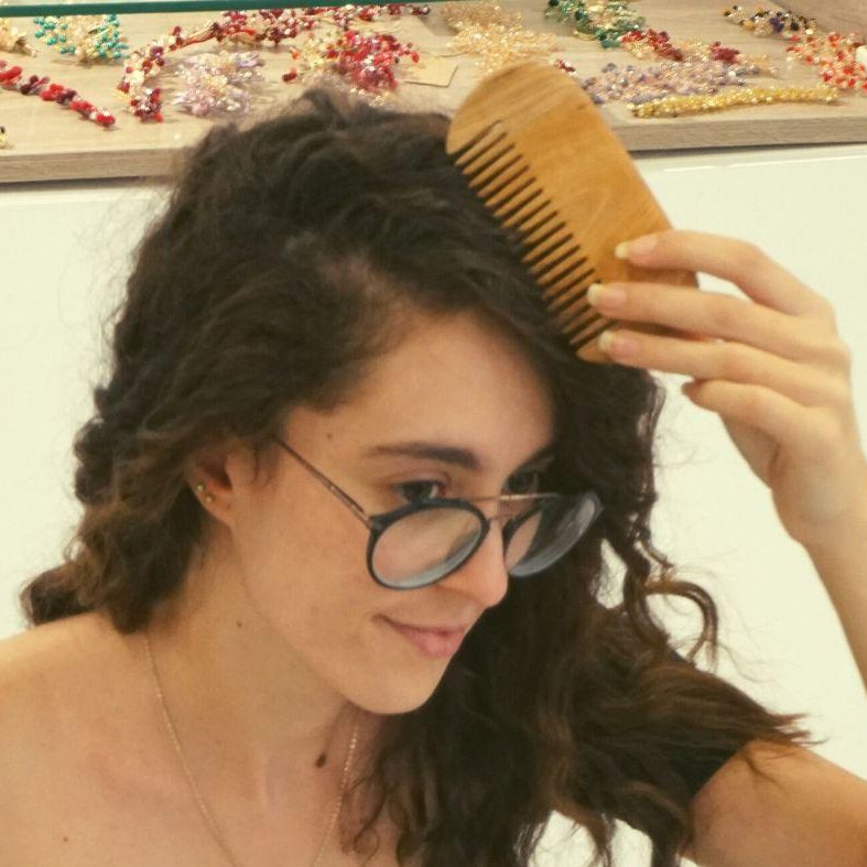 Peigne En Bois d’Olivier - artisanat Tunisien fait main | ILEYCOM
