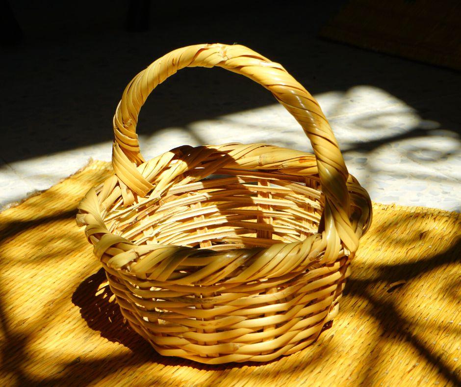 Natural bamboo basket